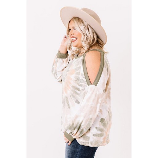  nver Tie Dye Top In Olive Curves